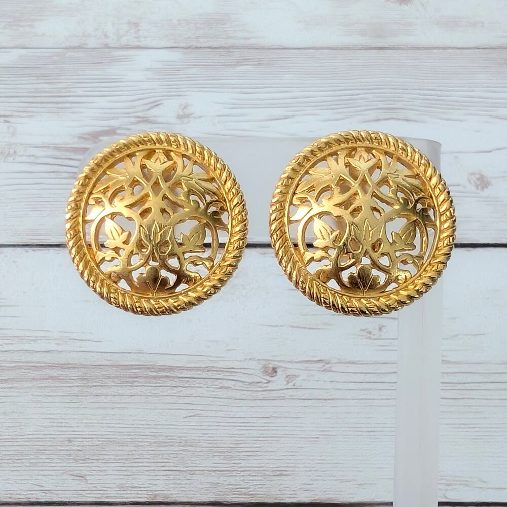Vintage Clip On Earrings Large Ornate Gold Tone Leaf & Vine Design Statement